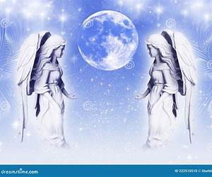Angels Moon: Fire \u0026 Fur (Angels Moon; Moon Lite Bay Pack Book 1)