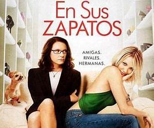 EN SUS ZAPATOS (Spanish Edition)