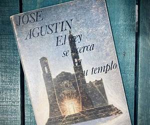 El Rey Se Acerca A Su Templo El Rey Se Acerca A Su Templo