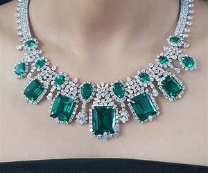 Emeralds for a Lady (Relic Hunters of Connemara Book 2) Emeralds for a Lady (Relic Hunters of Connemara Book 2)