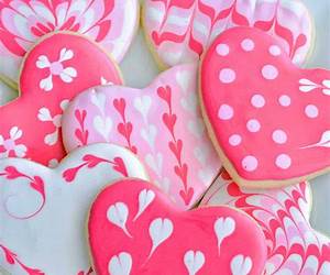 Frosted Hearts: An Evergreen Romance