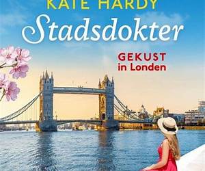 Gekust in Londen (Stadsdokter Book 3) (Dutch Edition) Gekust in Londen (Stadsdokter Book 3) (Dutch Edition)