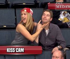 Kiss Cam Kiss Cam