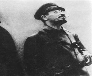 Lenin y Trotsky: los dragones de Marx (Spanish Edition) Lenin y Trotsky: los dragones de Marx (Spanish Edition)