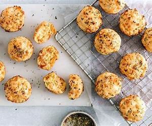 Pepperoni Cookies: Fearful Fergus Learns to Try
