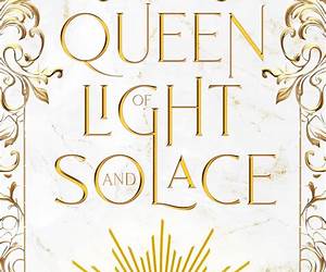 Queen of Light and Solace (Crescent Queens, #2)