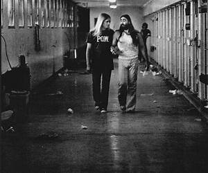 Queer Fire: Die George Jackson Brigade, Men Against Sexism und schwullesbischer Kampf gegen Gefängnisse
