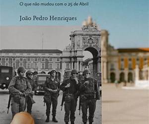 Revolução inacabada, O que não mudou com o 25 de Abril (Portuguese Edition) Revolução inacabada, O que não mudou com o 25 de Abril (Portuguese Edition)