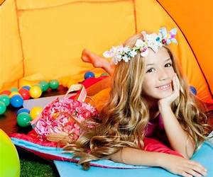 The Girl in the Tent (Joe Court Book 11) The Girl in the Tent (Joe Court Book 11)
