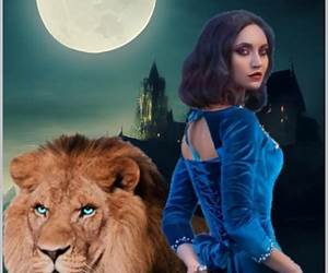 The Griffin Queen's Curse (Of Lions and Roses Book 4) The Griffin Queen's Curse (Of Lions and Roses Book 4)