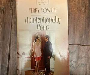 Unintentionally Yours: Instalove Curvy Girl Mountain Man: A BBW Romance